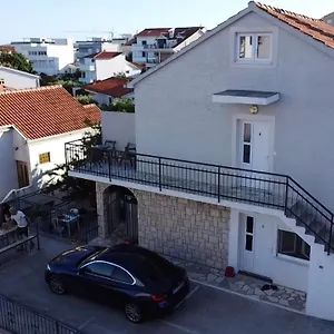 Apartament Suker, Trogir